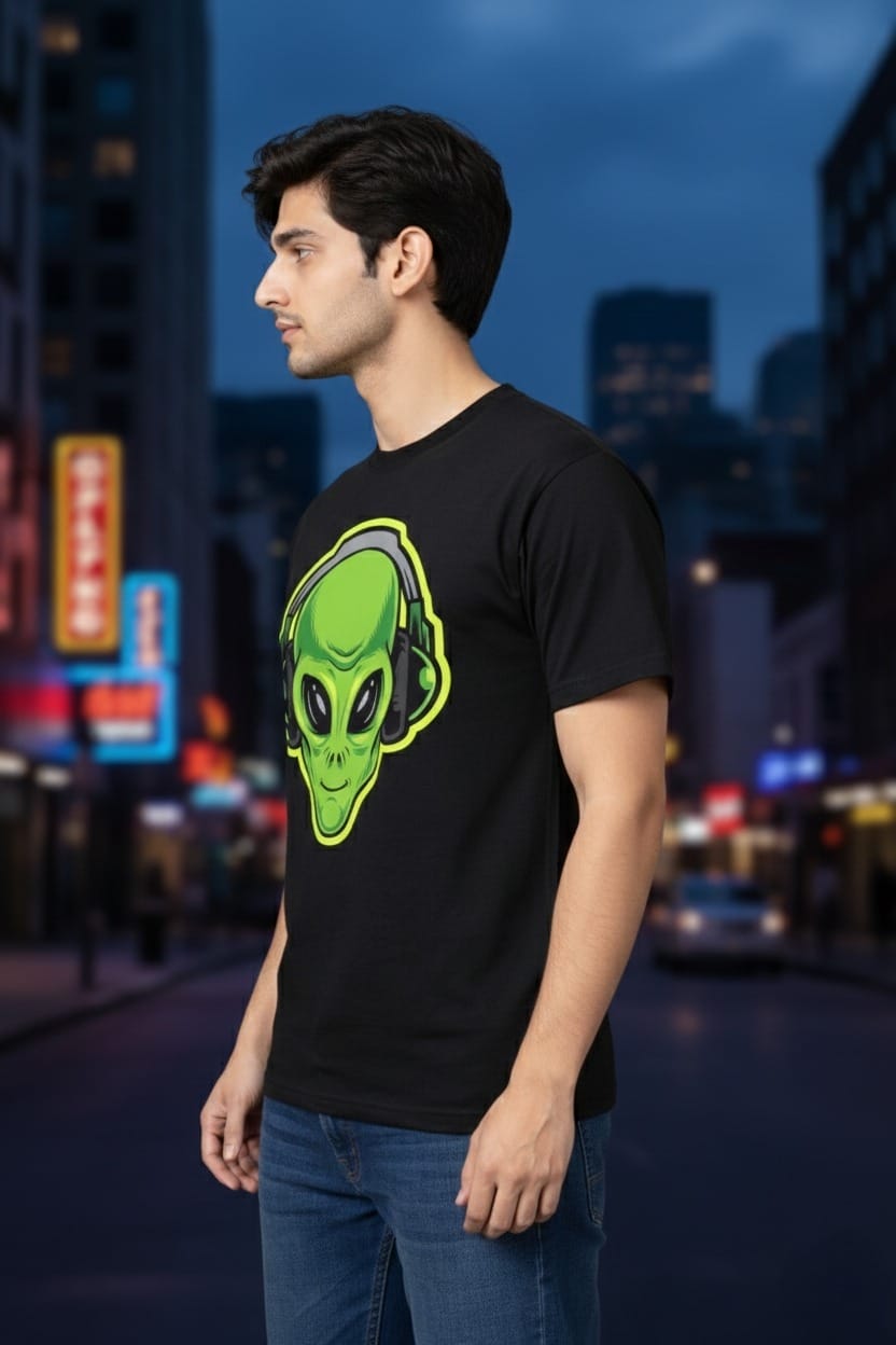 BeSpoken™ | Men’s Alien Frequency Graphic T-Shirt