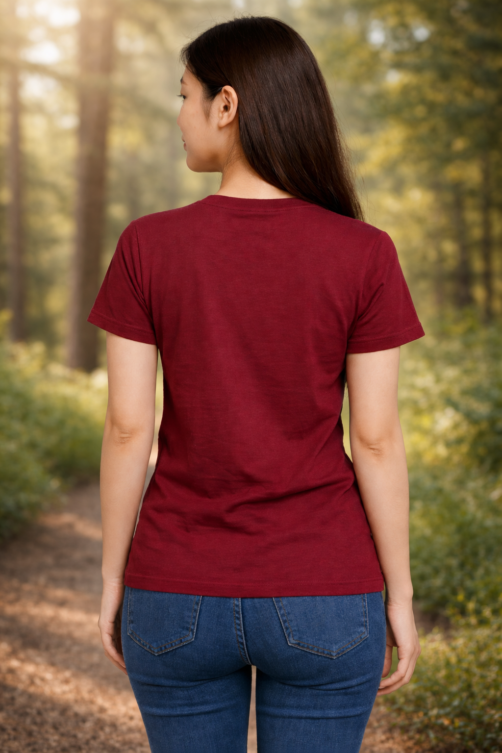 BeSpoken™ | Women’s Camp Under the Sun Graphic Tee